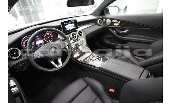 Buy Import Mercedes-Benz 190 White Car in Import - Dubai in Abia State Buy Import Mercedes-Benz 190 White Car in Import - Dubai in Abia State