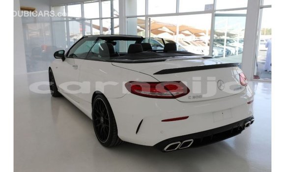 Buy Import Mercedes-Benz 190 White Car in Import - Dubai in Abia State Buy Import Mercedes-Benz 190 White Car in Import - Dubai in Abia State