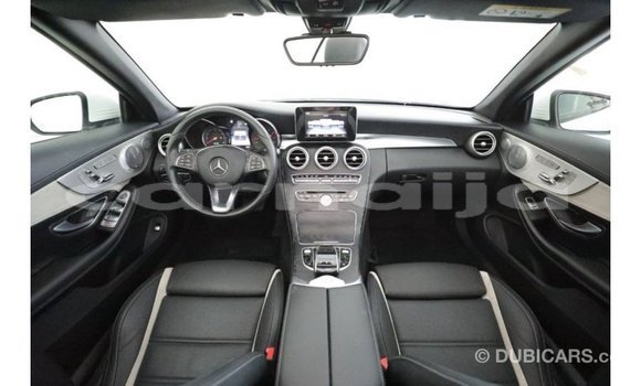 Buy Import Mercedes-Benz 190 White Car in Import - Dubai in Abia State Buy Import Mercedes-Benz 190 White Car in Import - Dubai in Abia State