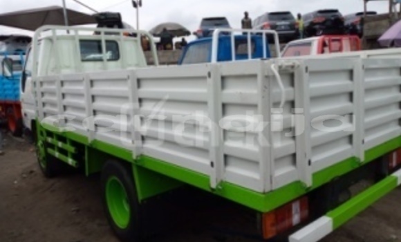 Acheter Occasion Voiture Toyota Dyna Vert à Abakaliki, État d'Ebonyi Acheter Occasion Voiture Toyota Dyna Vert à Abakaliki, État d'Ebonyi