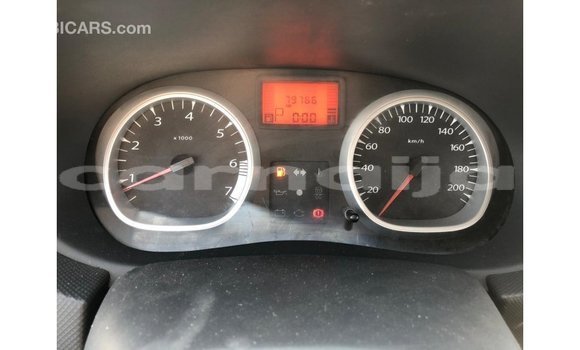 Acheter Import Voiture Renault Duster Vert à Import - Dubai, État d'Abia Acheter Import Voiture Renault Duster Vert à Import - Dubai, État d'Abia