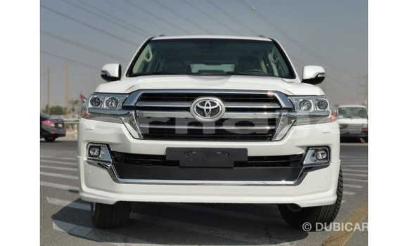 Buy Import Toyota Land Cruiser White Car in Import - Dubai in Abia State Buy Import Toyota Land Cruiser White Car in Import - Dubai in Abia State