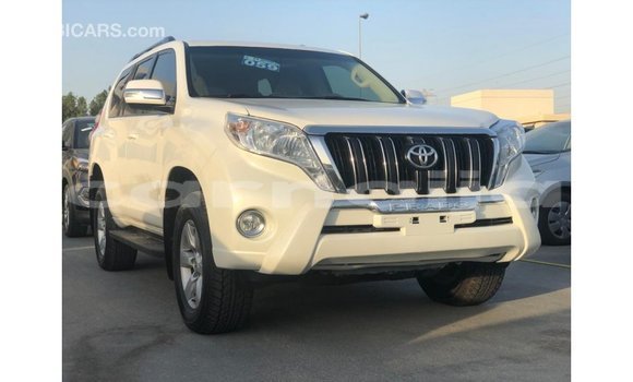 Acheter Import Voiture Toyota Prado Blanc à Import - Dubai, État d'Abia Acheter Import Voiture Toyota Prado Blanc à Import - Dubai, État d'Abia