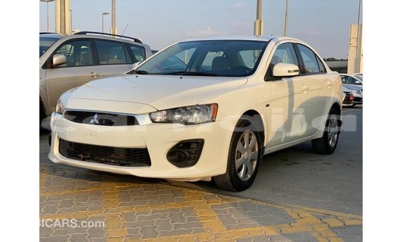 Buy Import Mitsubishi Lancer White Car in Import - Dubai in Abia State Buy Import Mitsubishi Lancer White Car in Import - Dubai in Abia State