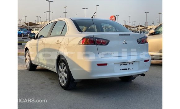 Buy Import Mitsubishi Lancer White Car in Import - Dubai in Abia State Buy Import Mitsubishi Lancer White Car in Import - Dubai in Abia State