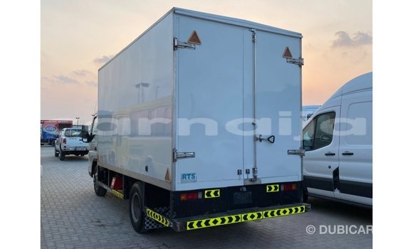 Buy Import Mitsubishi L400 White Truck in Import - Dubai in Abia State Buy Import Mitsubishi L400 White Truck in Import - Dubai in Abia State
