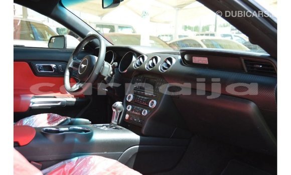 Acheter Import Voiture Ford Mustang Autre à Import - Dubai, État d'Abia Acheter Import Voiture Ford Mustang Autre à Import - Dubai, État d'Abia