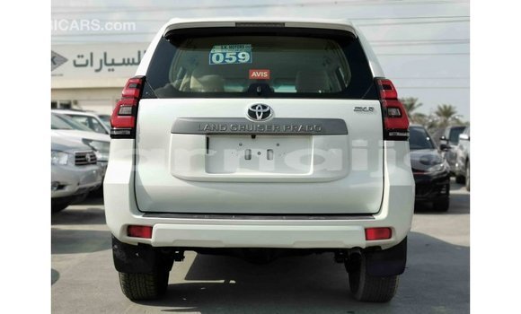 Acheter Import Voiture Toyota Prado Blanc à Import - Dubai, État d'Abia Acheter Import Voiture Toyota Prado Blanc à Import - Dubai, État d'Abia