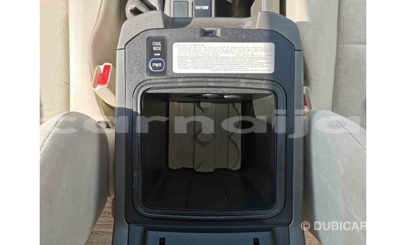 Acheter Import Voiture Toyota Prado Blanc à Import - Dubai, État d'Abia Acheter Import Voiture Toyota Prado Blanc à Import - Dubai, État d'Abia