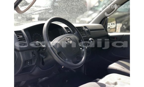 Acheter Import Voiture Toyota Hiace Blanc à Import - Dubai, État d'Abia Acheter Import Voiture Toyota Hiace Blanc à Import - Dubai, État d'Abia