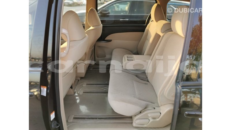 Big with watermark toyota previa abia state import dubai 9562