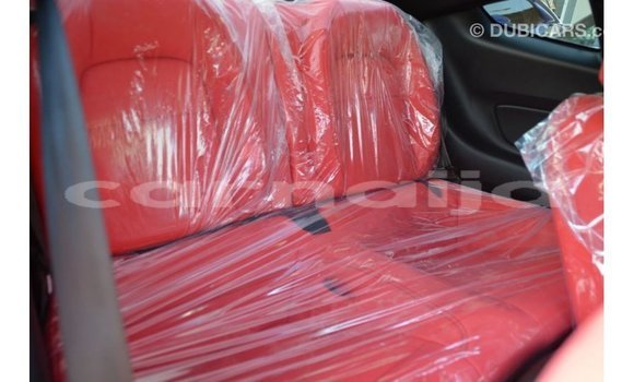 Acheter Import Voiture Ford Mustang Blanc à Import - Dubai, État d'Abia Acheter Import Voiture Ford Mustang Blanc à Import - Dubai, État d'Abia