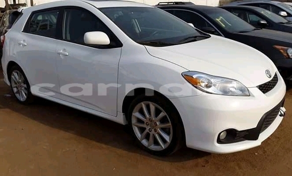 Acheter Import Voiture Toyota Matrix Blanc à Abuja, État de Lagos Acheter Import Voiture Toyota Matrix Blanc à Abuja, État de Lagos