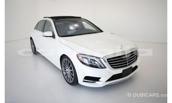 Acheter Import Voiture Mercedes-Benz 190 Blanc à Import - Dubai, État d'Abia Acheter Import Voiture Mercedes-Benz 190 Blanc à Import - Dubai, État d'Abia