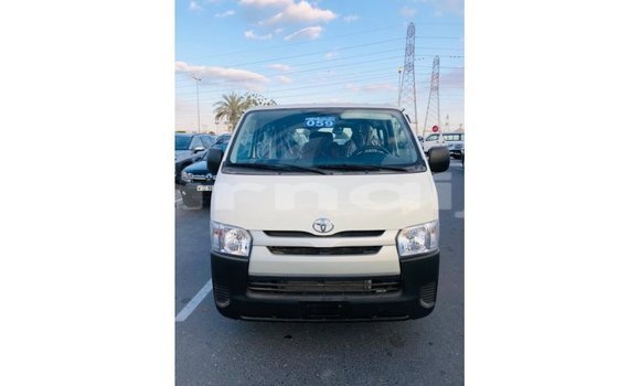 Buy Import Toyota Hiace White Car in Import - Dubai in Abia State Buy Import Toyota Hiace White Car in Import - Dubai in Abia State