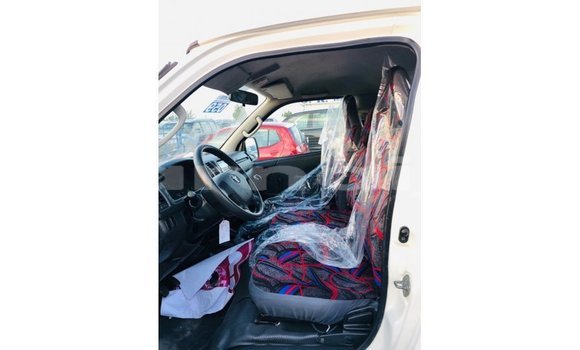 Buy Import Toyota Hiace White Car in Import - Dubai in Abia State Buy Import Toyota Hiace White Car in Import - Dubai in Abia State