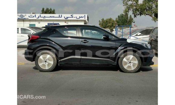 Acheter Import Voiture Toyota C-HR Noir à Import - Dubai, État d'Abia Acheter Import Voiture Toyota C-HR Noir à Import - Dubai, État d'Abia